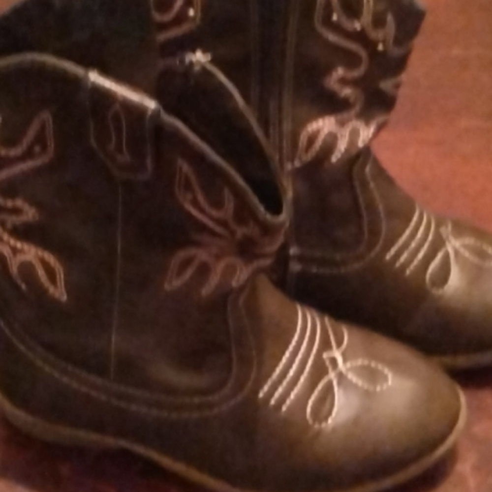 COPY - Boots